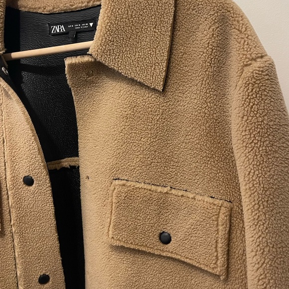 ZARA - SHERPA SHACKET - Picture 2 of 4